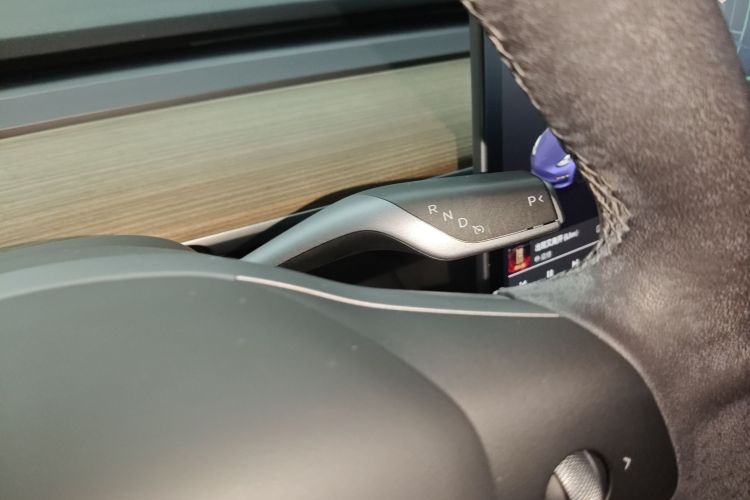 Tesla Model 3 2021 car image #14