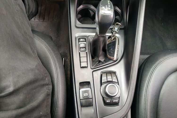 BMW X1 2017 car image #14
