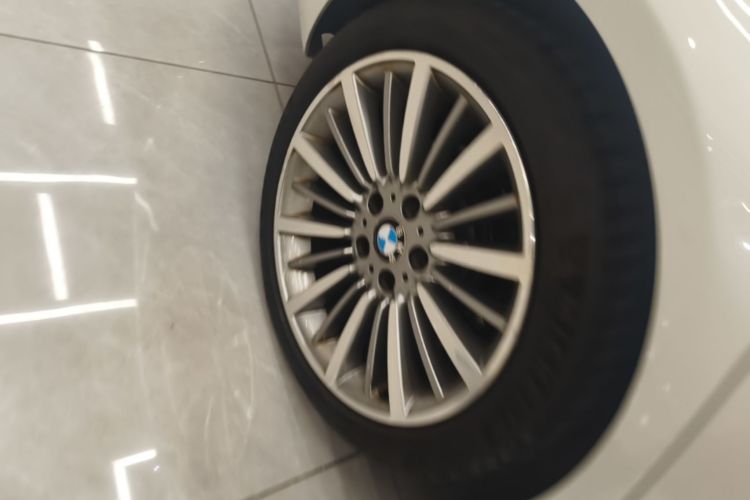 BMW 3 Series 2019 #10 BMW 3 Series 2019 изображение автомобиля #10