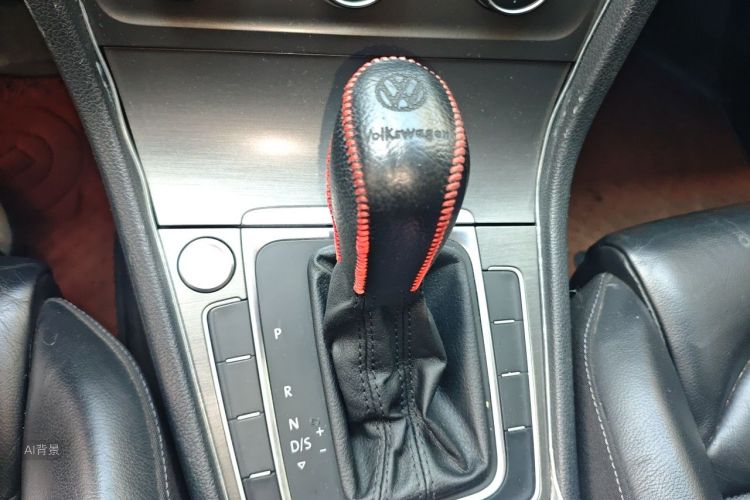 Volkswagen Golf 2016 car image #16