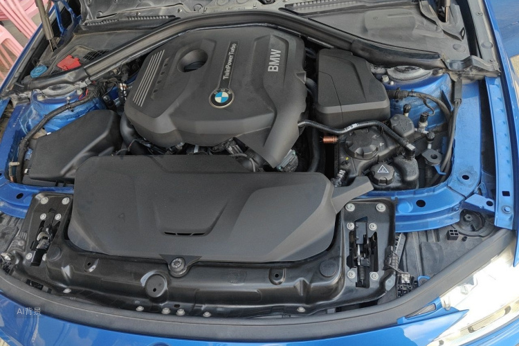 BMW 3 Series 2018 immagine di auto #22