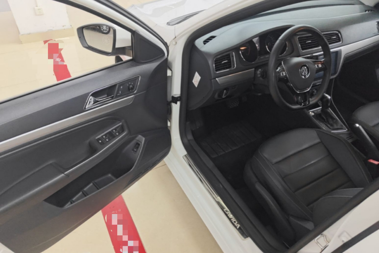 Volkswagen Lavida 2018 #16 Volkswagen Lavida 2018 car image #16