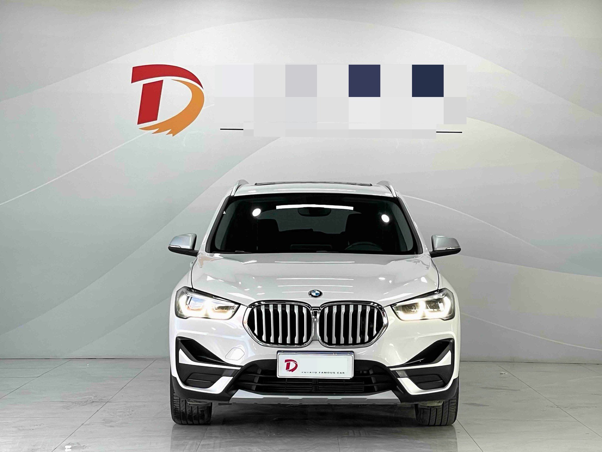 BMW X1 2023 car image #2