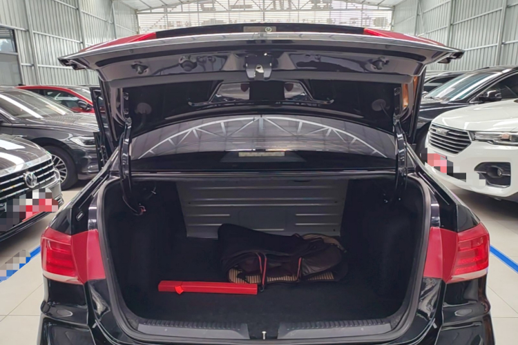 Volkswagen Santana 2019 #19 Volkswagen Santana 2019 car image #19