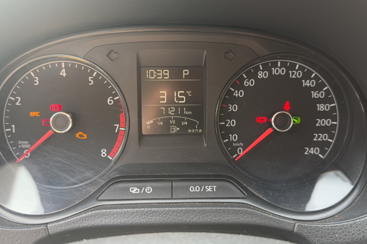 Volkswagen Polo 2017 #8 Volkswagen Polo 2017 car image #8