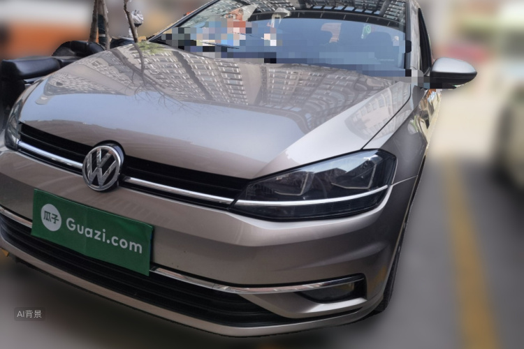 Volkswagen Golf 2020 car image #2