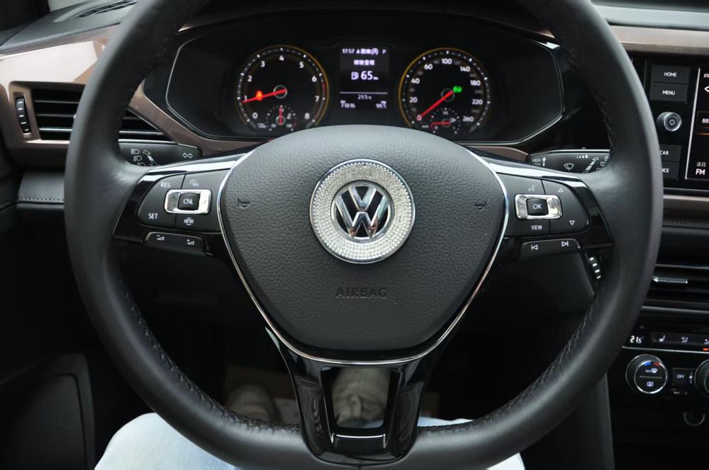 Volkswagen Tharu 2018 #10 Volkswagen Tharu 2018 صورة سيارة #10