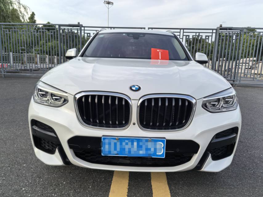 BMW X3 2021 car image #2