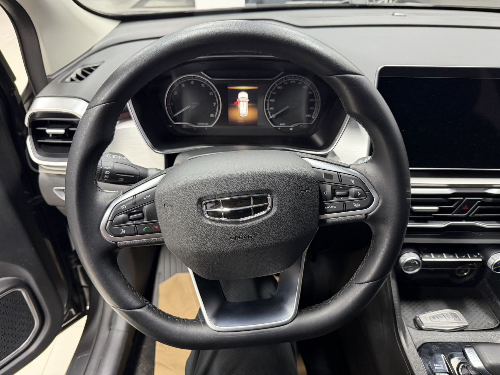 GEELY Coolray 2022 car image #7