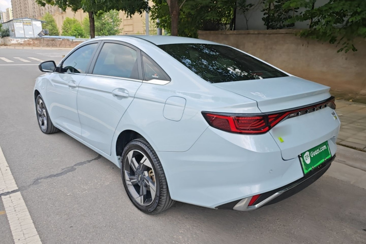 GEELY Emgrand L HiP 2022 car image #5