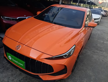 MG 5 2025 immagine di auto 