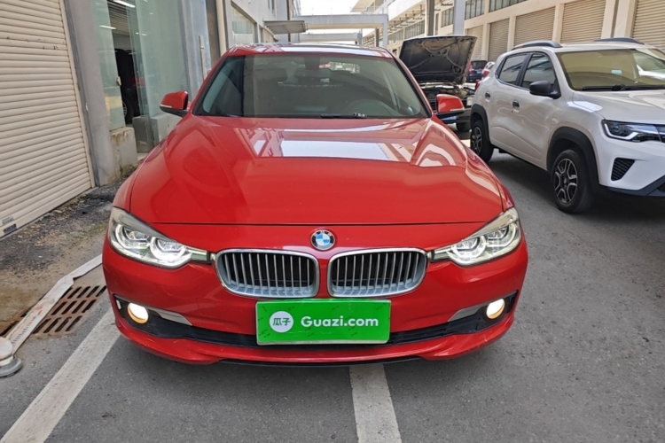 BMW 3 Series 2018 #3 BMW 3 Series 2018 car image #3