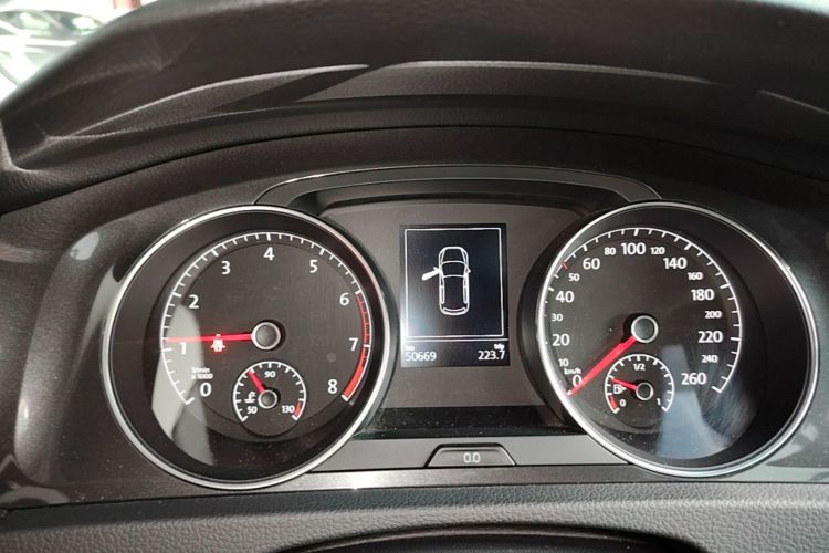 Volkswagen Golf 2019 #12 Volkswagen Golf 2019 car image #12