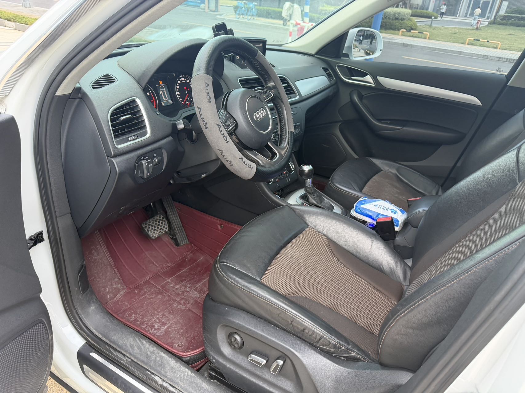 Audi Q3 2017 #4 Audi Q3 2017 car image #4