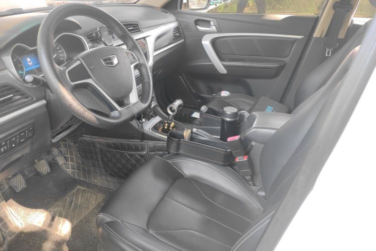 GEELY Emgrand 2018 #15 GEELY Emgrand 2018 car image #15