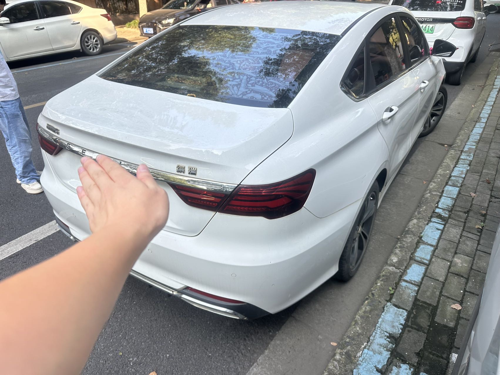 GEELY Binray 2018 #4 GEELY Binray 2018 صورة سيارة #4