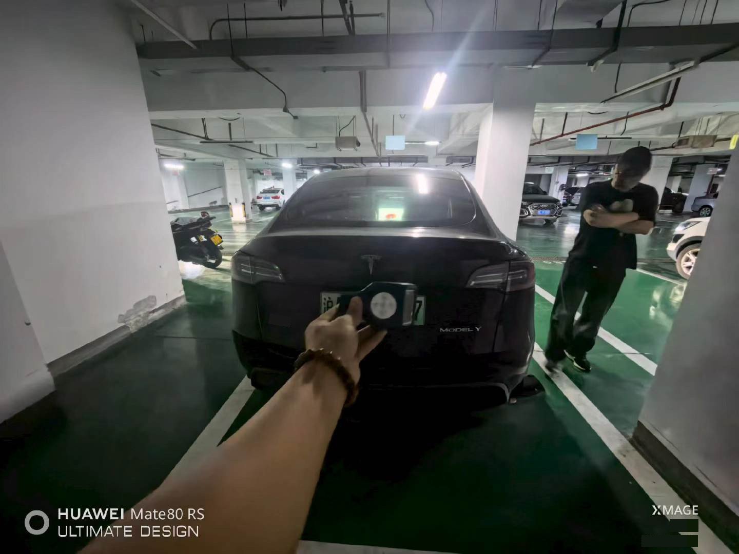 Tesla Model Y 2023 car image #8