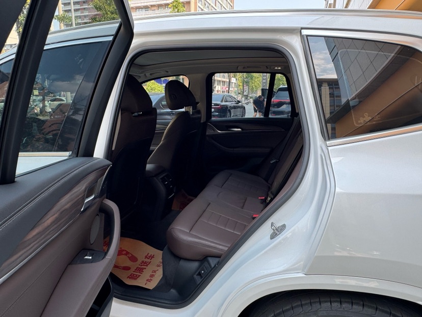 BMW X3 2021 #6 BMW X3 2021 car image #6