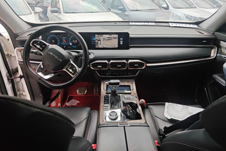 Jetour X70 PLUS 2020 car image #10