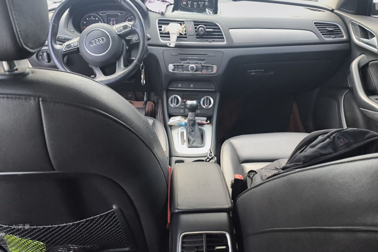 Audi Q3 2015 #11 Audi Q3 2015 car image #11