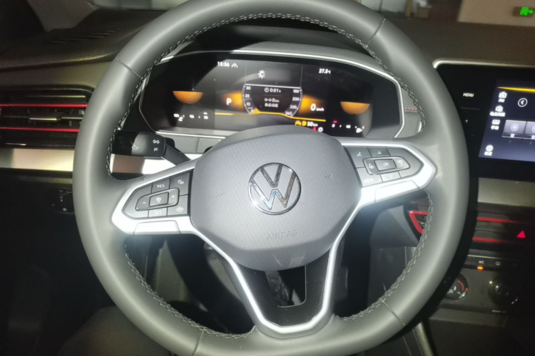Volkswagen Lavida 2024 car image #11