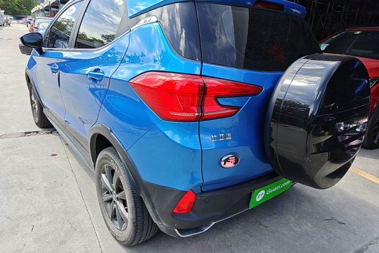 BYD Yuan New Energy 2019 car image #5