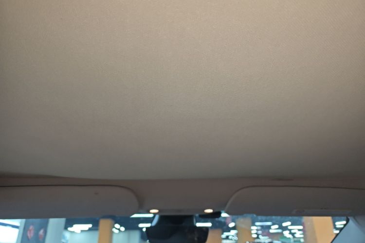 Tesla Model 3 2022 immagine di auto #18