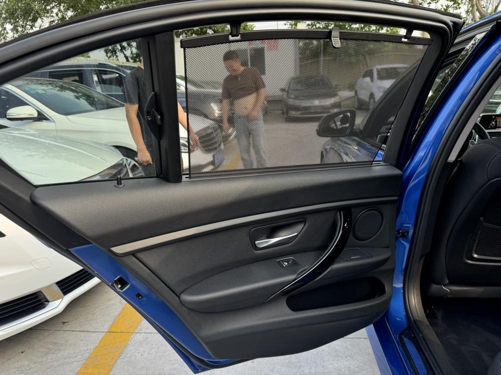 BMW 3 Series 2016 car image #25