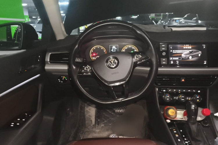 Volkswagen Lavida 2020 car image #13