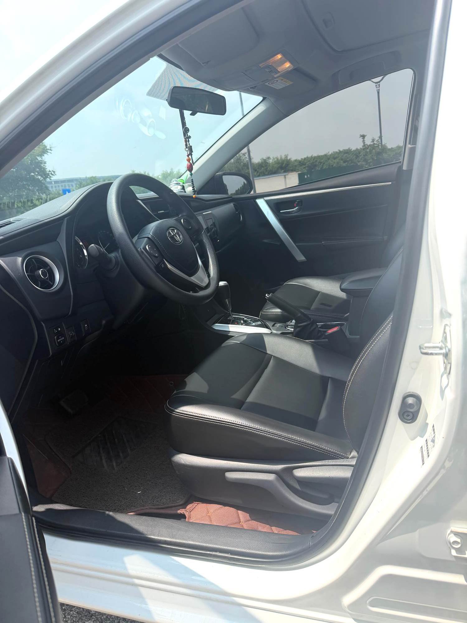 Toyota Corolla 2019 #6 Toyota Corolla 2019 car image #6