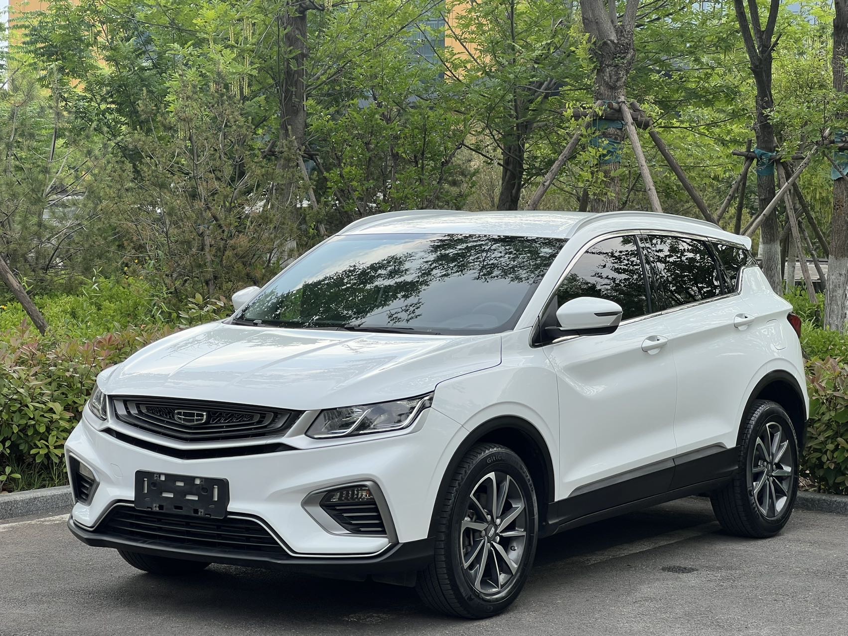 GEELY Coolray 2021 car image 