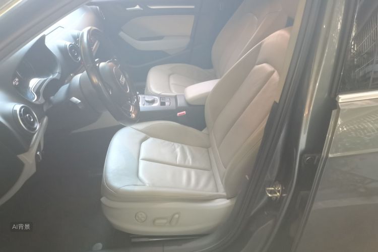 Audi A3 2015 car image #17