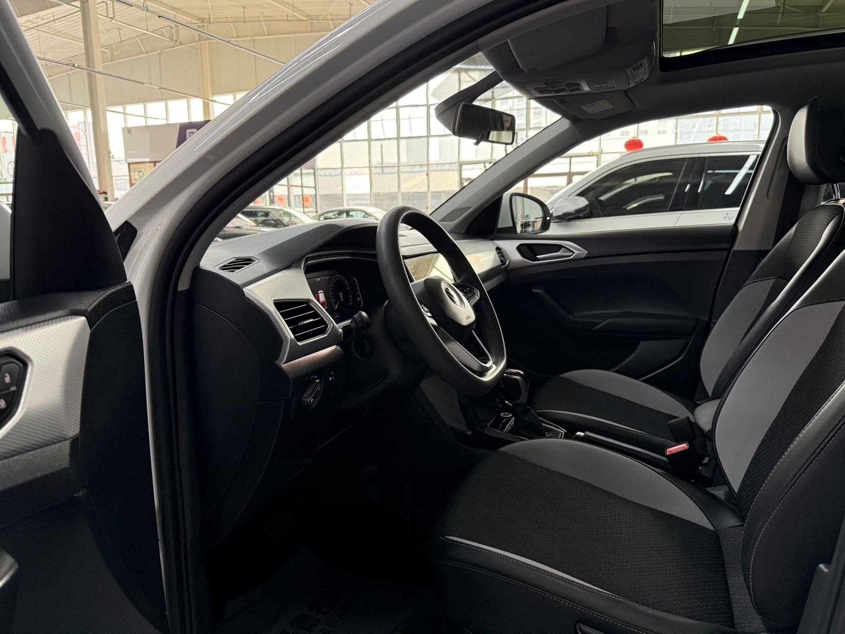 Volkswagen Tacqua 2022 immagine di auto #4