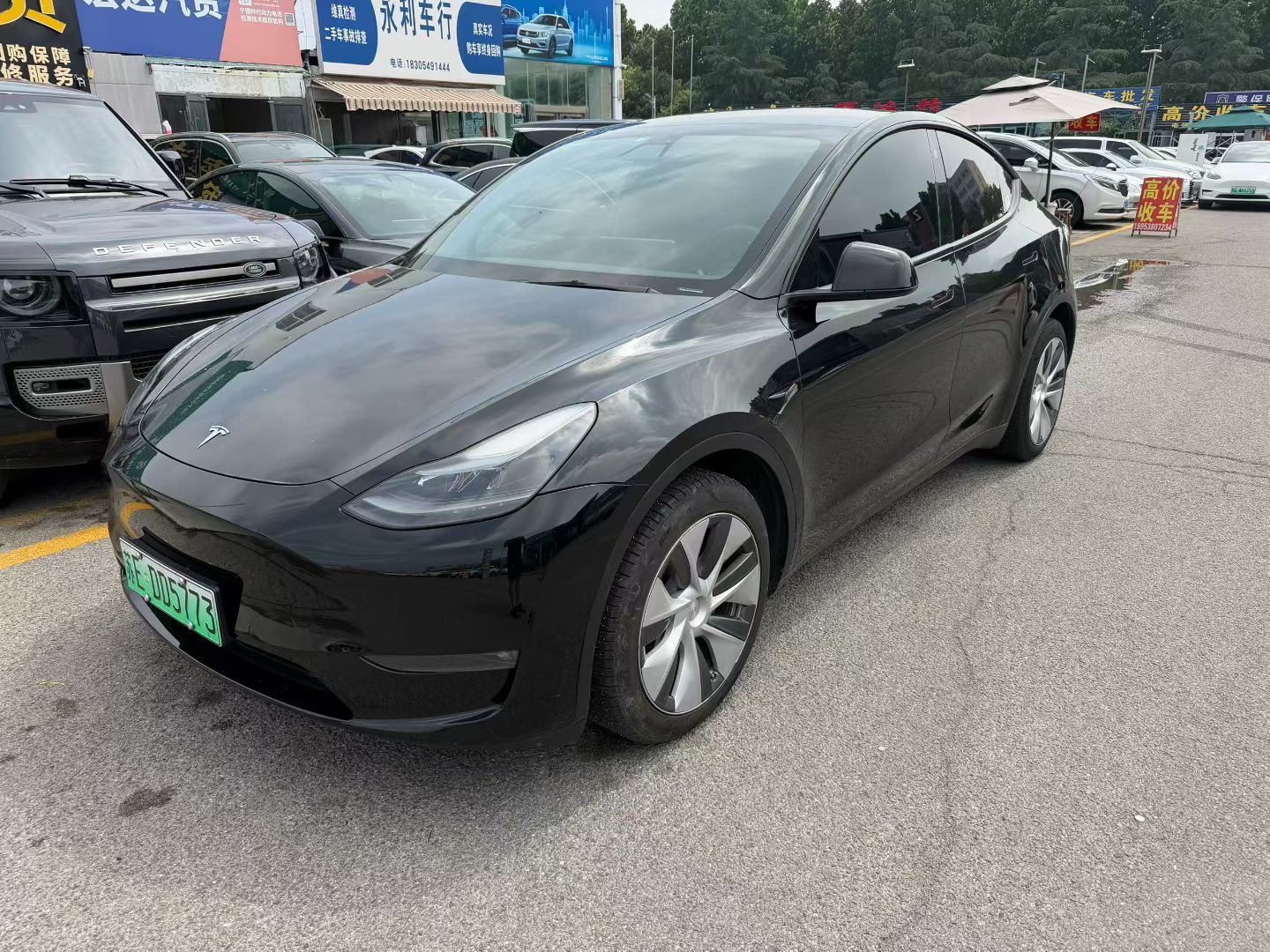 Tesla Model Y 2021 #2 Tesla Model Y 2021 car image #2
