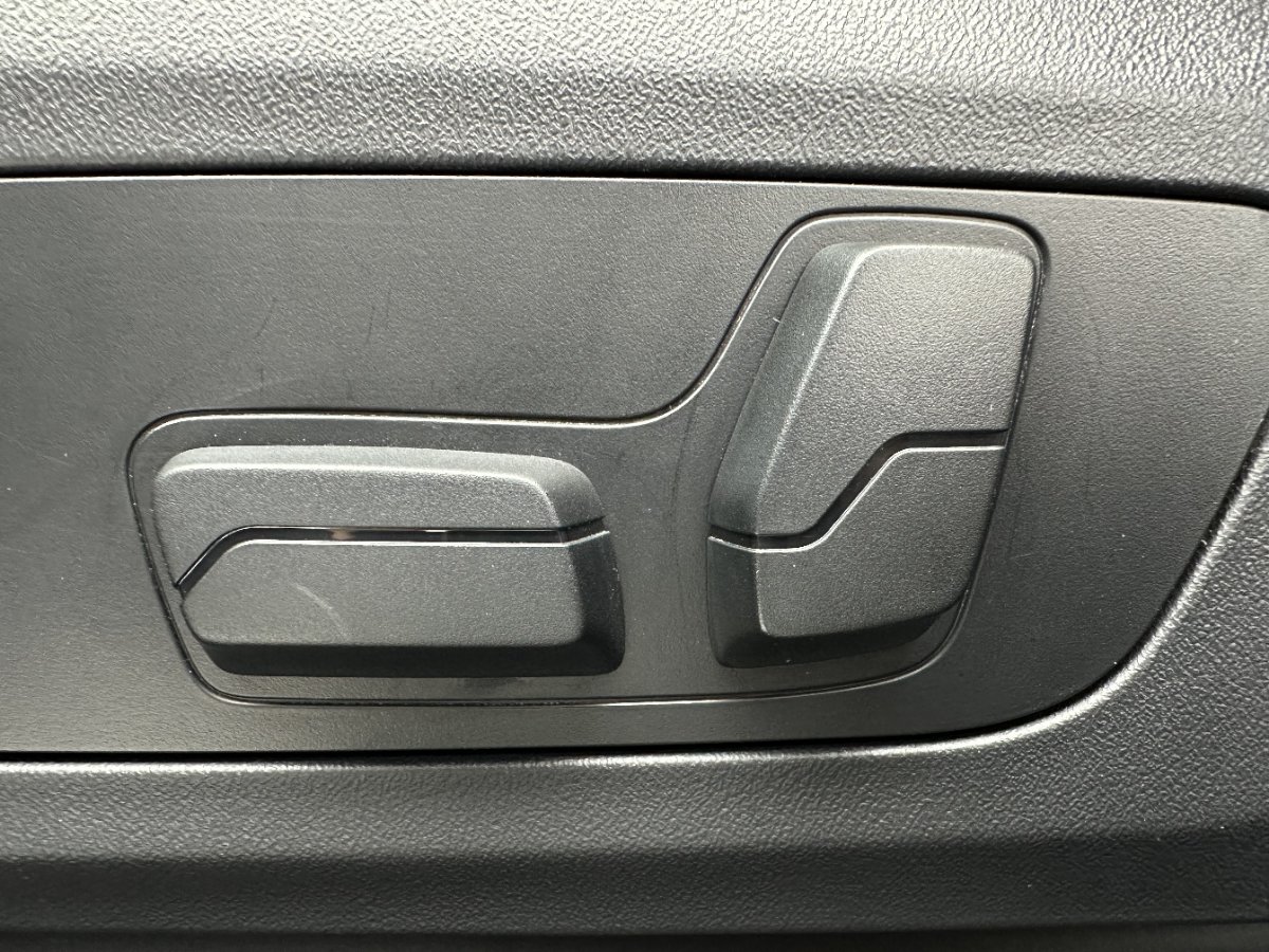 BMW X1 2023 car image #12