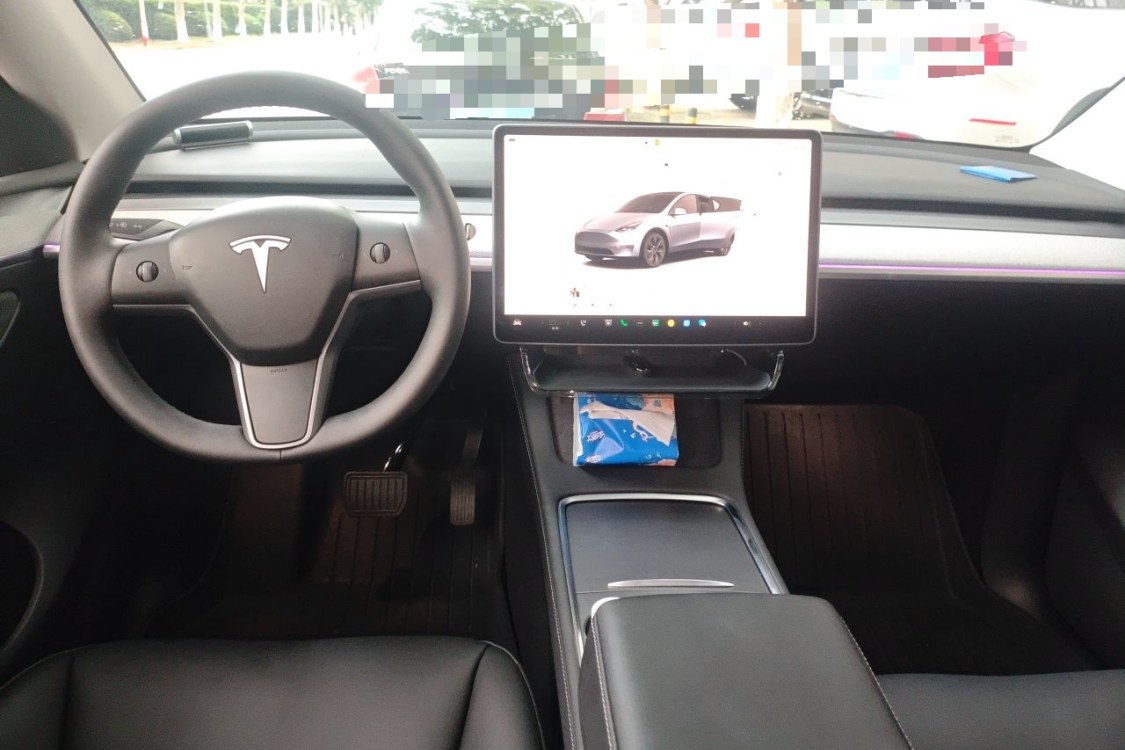 Tesla Model Y 2024 #23 Tesla Model Y 2024 car image #23