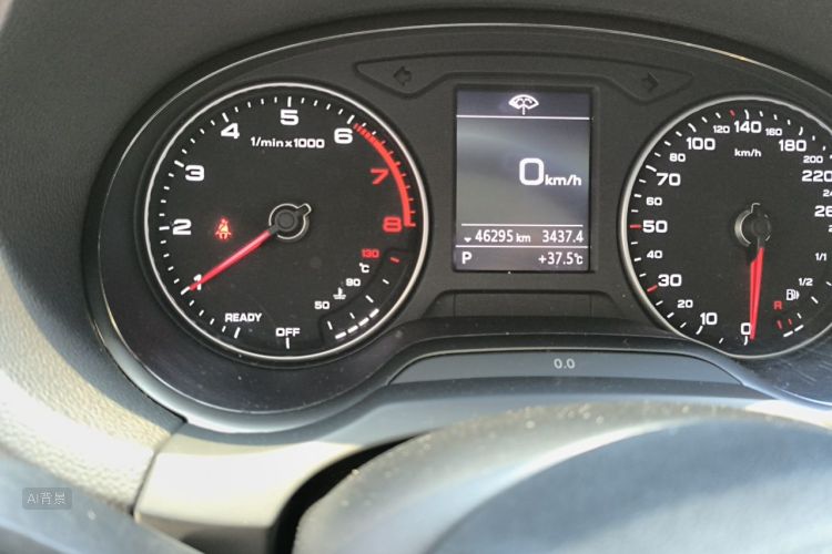 Audi A3 2019 car image #14
