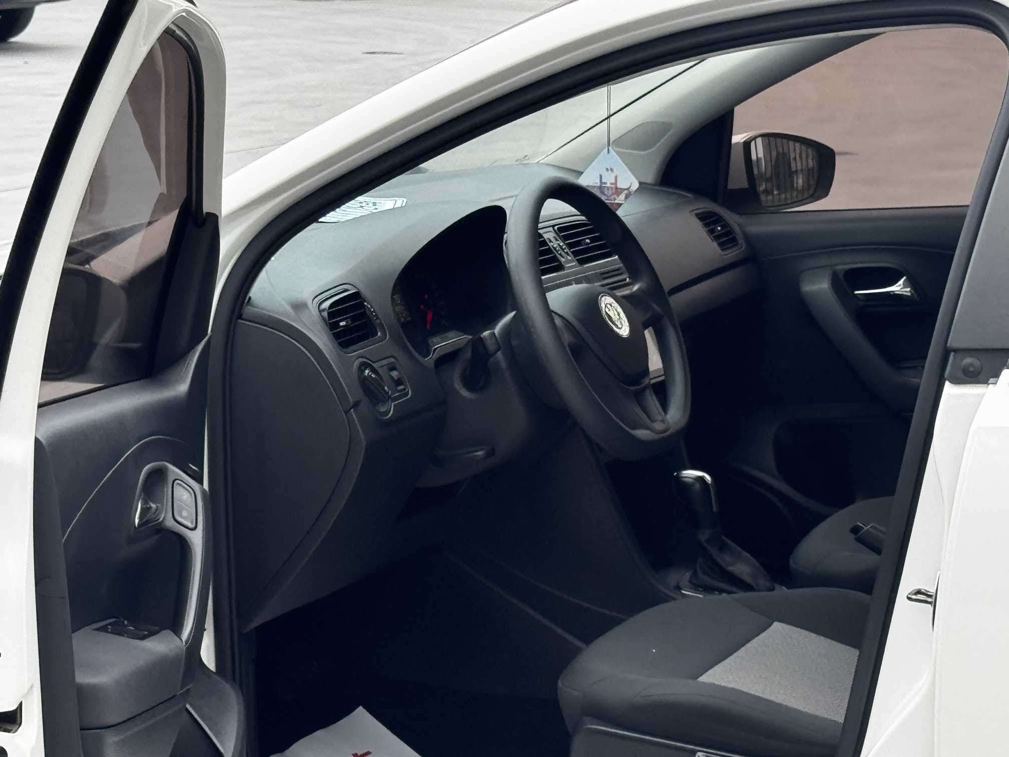Volkswagen Polo 2018 #8 Volkswagen Polo 2018 car image #8