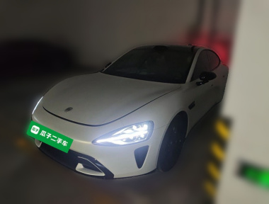 MI SU7 2024 MI SU7 2024 car image