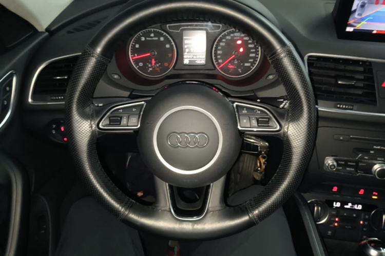 Audi Q3 2016 #11 Audi Q3 2016 car image #11