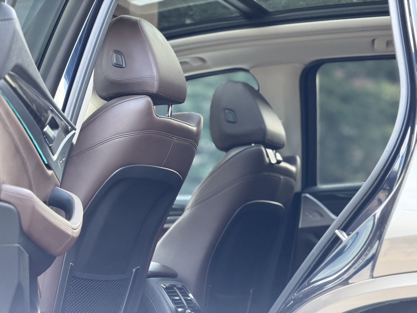 BMW X3 2021 car image #6