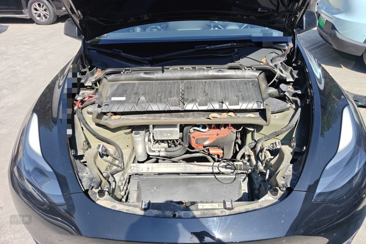 Tesla Model Y 2023 immagine di auto #22