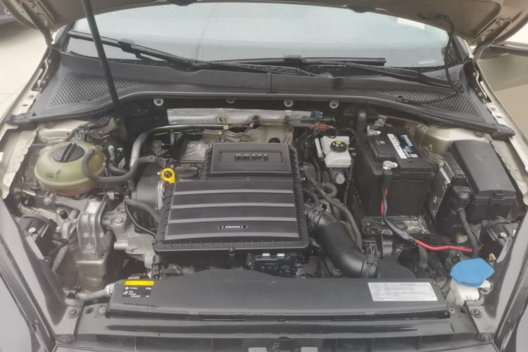 Volkswagen Golf 2016 car image #20
