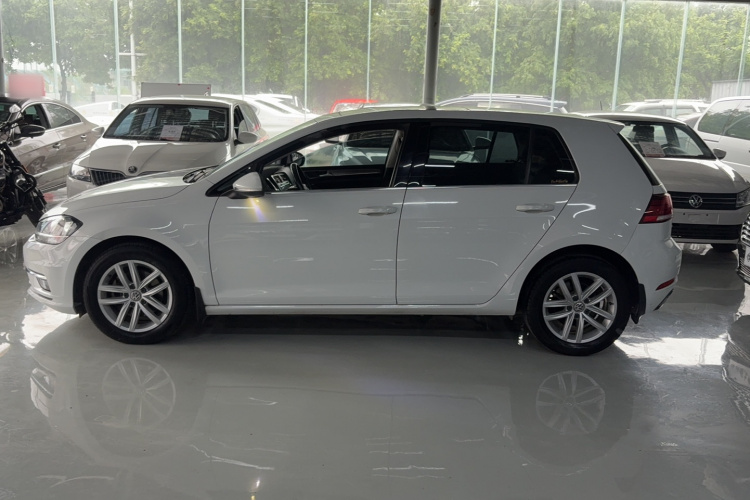 Volkswagen Golf 2018 #4 Volkswagen Golf 2018 car image #4