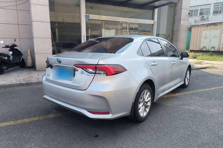 Toyota Corolla 2021 #7 Toyota Corolla 2021 صورة سيارة #7