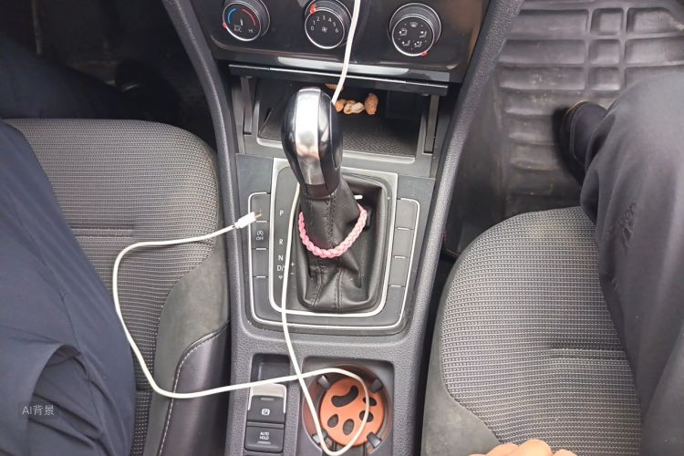 Volkswagen Golf 2018 #16 Volkswagen Golf 2018 car image #16