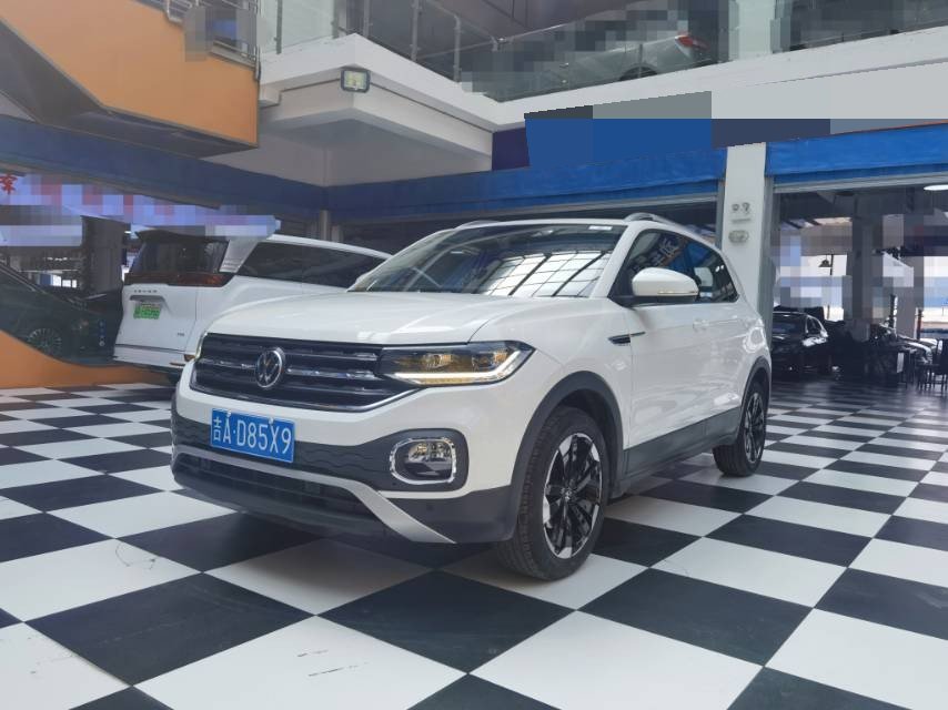 2023 2023 immagine di auto
