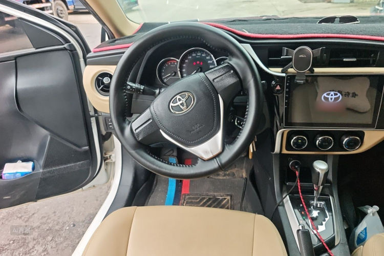 Toyota Corolla 2017 car image #12