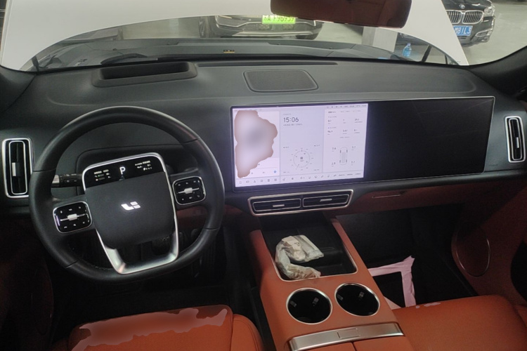 Li L9 2025 image de voiture #11
