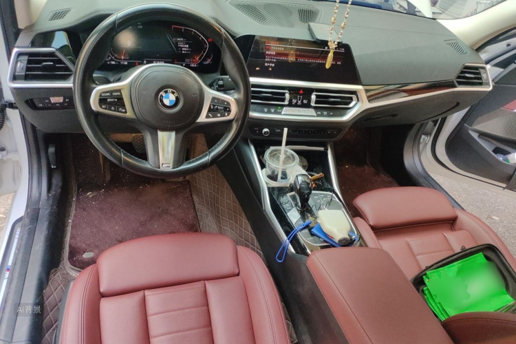 BMW 3 Series 2021 car image #11